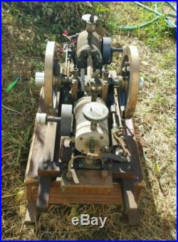 Twin cylinder engine hit and miss model or kit
