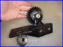 UNKNOWN RIGHT ANGLE GEAR DRIVE MAGNETO BRACKET for OLD Hit & Miss Gas Engine MAG