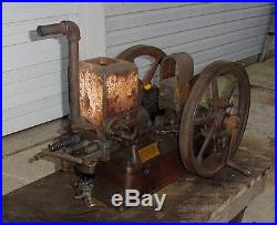 United Hit Miss Gas Engine Vintage Antique Flywheel Farm Motor 1 3/4 hp