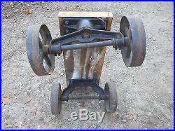 VERY NICE ORIGINAL SANDWICH GAS ENGINE CART WITH BATTERY BOX HIT & MISS ENGINE