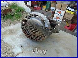 Vintage 1948 Maytag Gas Engine Twin Cylinder 72d