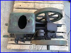 Vintage 1-1/2hp Fairbanks Morse Model Z Hit Miss Gas Engine