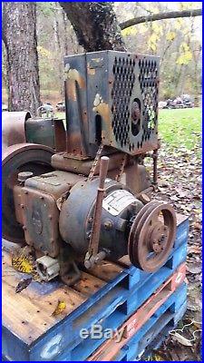 Vintage 9 HP Witte, hit and miss engine Model 98 RC