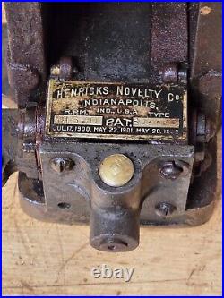 Vintage Henricks Novelty Co Friction Magneto Autosparker Hit Miss Steam Engine
