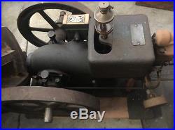 Vintage McCormick Deering 1 1/2 HP International Harvester Hit & Miss Gas Engine