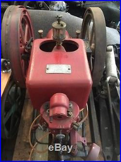 Vintage McCormick Deering 3 HP International Harvester Hit & Miss Gas Engine