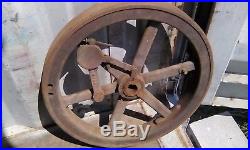 Vtg Hit Miss SET OF FLYWHEELS With GOVERNOR fit 5-6hp Detroit Engine Works 2-Cycle