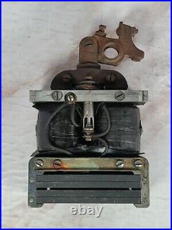 WICO EK MAGNETO Ser No. 867817 Old Hit and Miss Gas Engine HOT HOT HOT